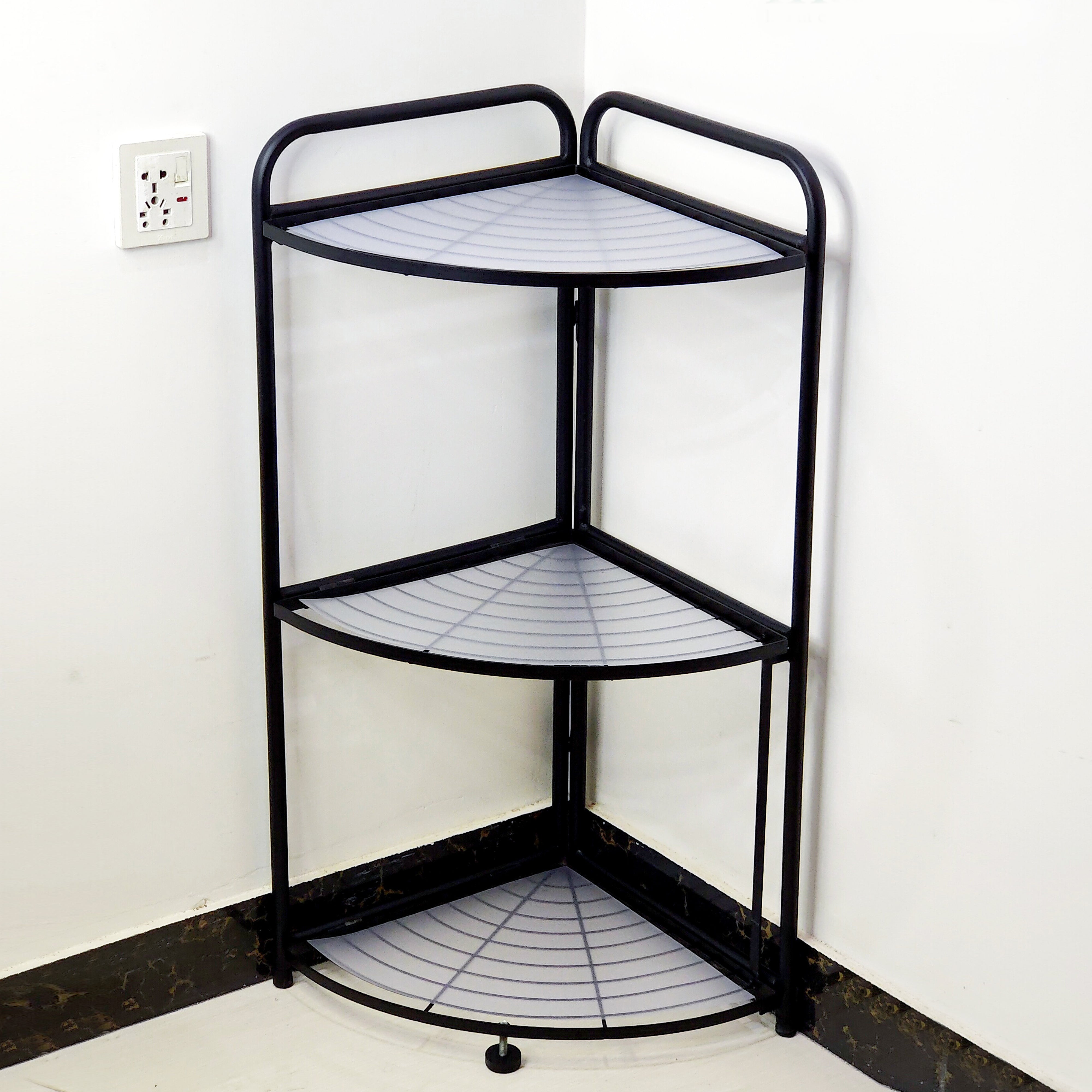FOLDABLE CORNER SHELF WITH TRIPOD BASE