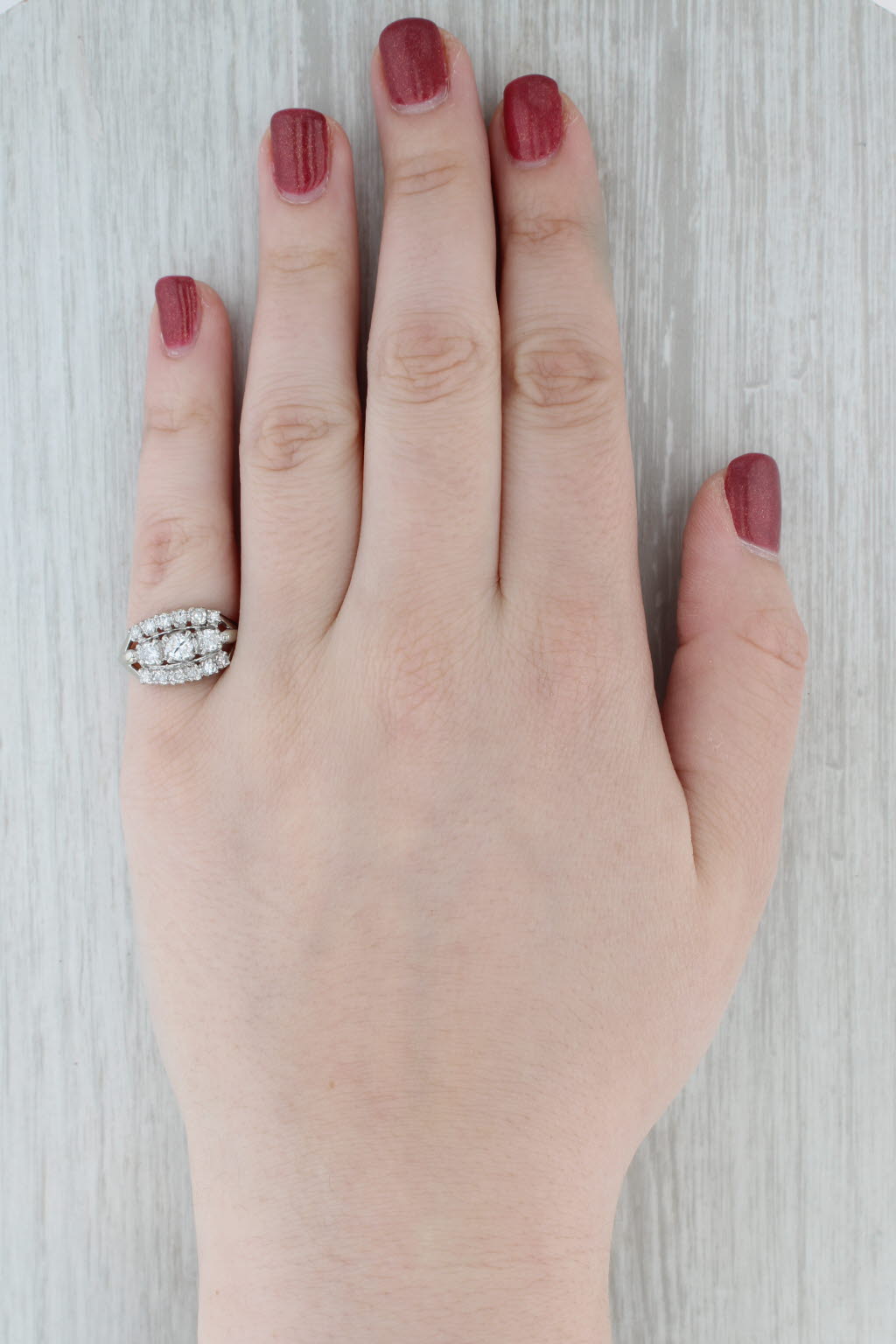 Vintage 0.94ctw Diamond 3-Stone Ring 14k White Gold Size 7.25