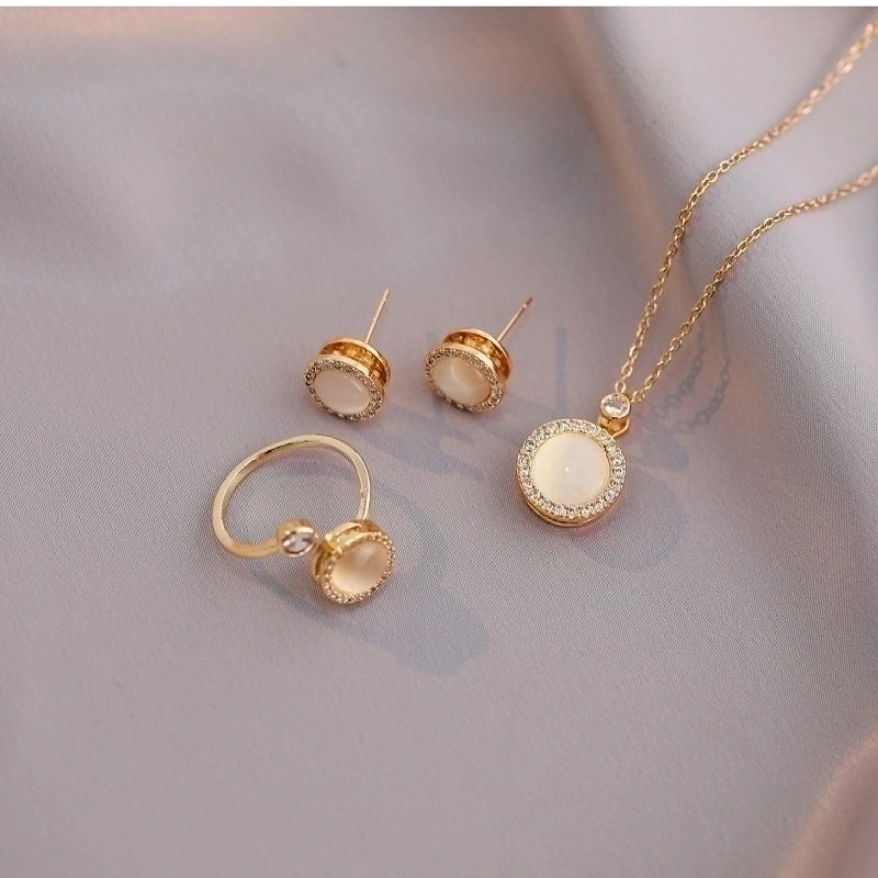 Titanium Steel Vintage Style Geometric Round Inlaid Gold Jewelry Set