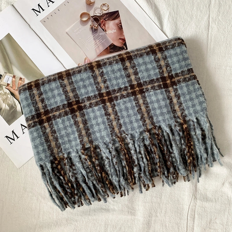 Women's Minimalist Classic Style Solid Color Imitation Cashmere Scarf