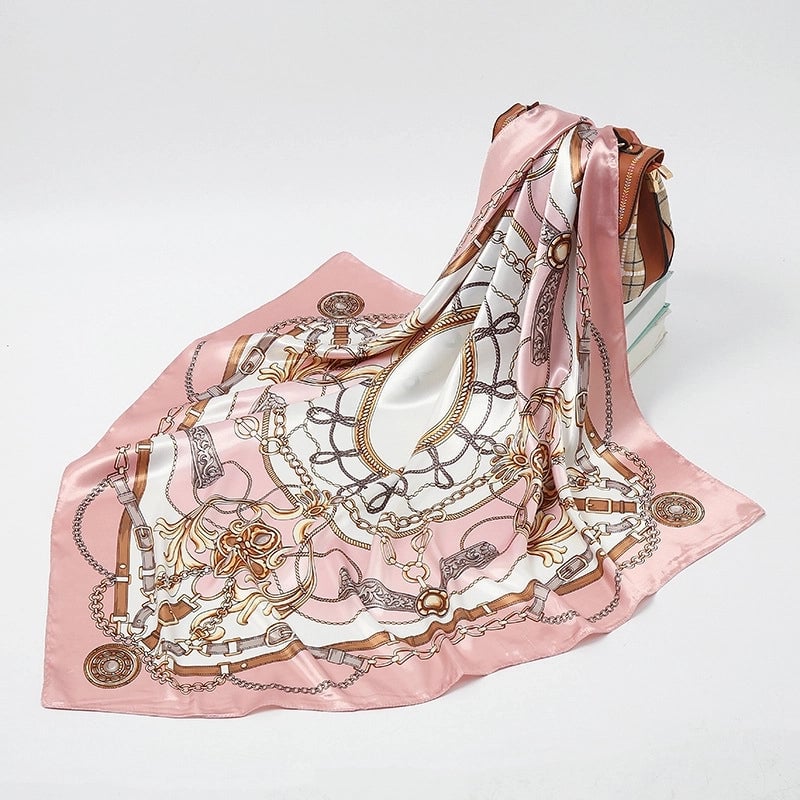 Gaohe Silk Scarf 90cm * 90cm Square Scarf Leopard Print Chain Large Square Scarf Silk Scarf Artificial Silk Scarf For Women