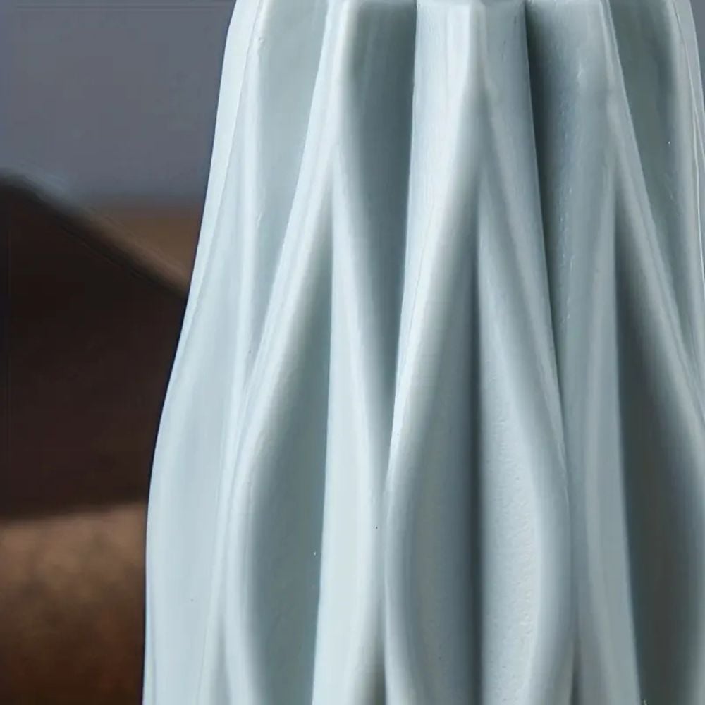 Hollow Fold Art Vase