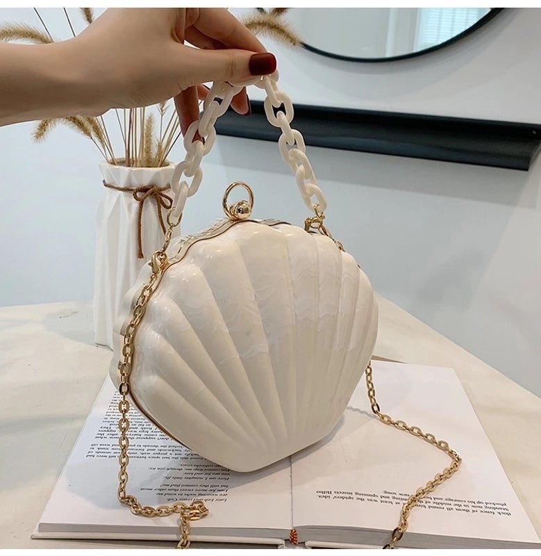 Women's Small Arylic Waves Cute Lock Clasp Dome Bag