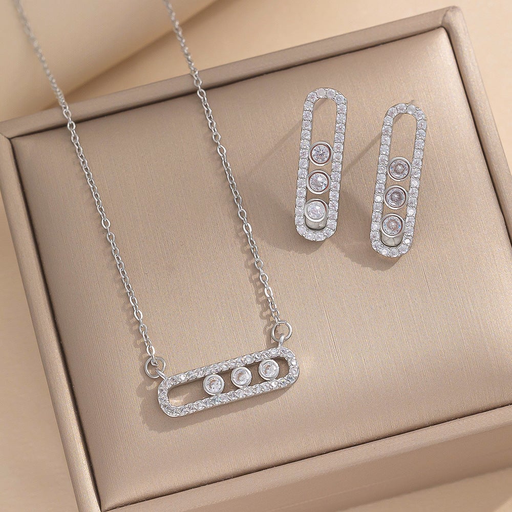 Fashion Simple Zircon Titanium Steel Geometric Necklace Female Niche Paper Clip Clavicle Chain