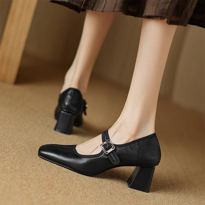 Vintage Sheepskin Square Toe 60mm Block Heel Mary Jane in Black/Wine Red