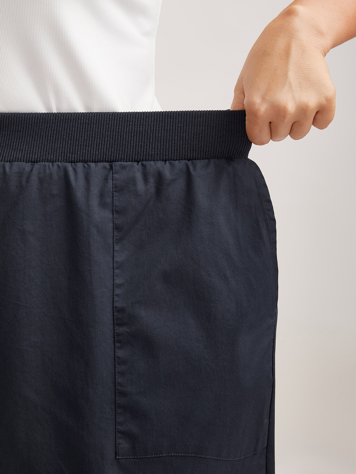 Cotton Pull-On Waist Solid Jogger Pants