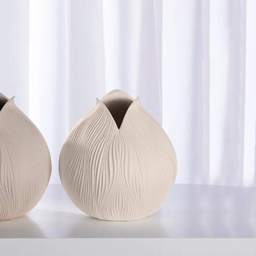 Bloom Porcelain Vase - Beige