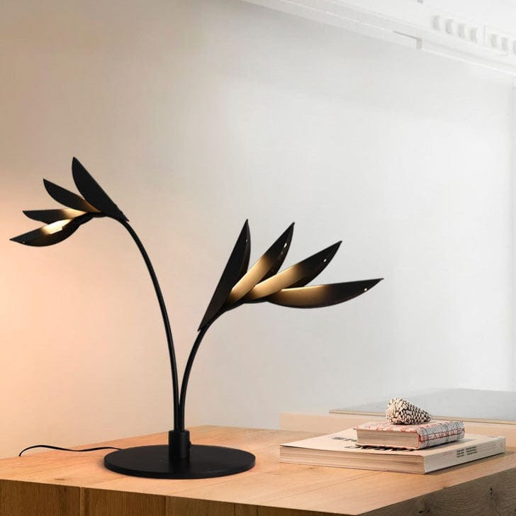 Flint | Modern Table Lamp
