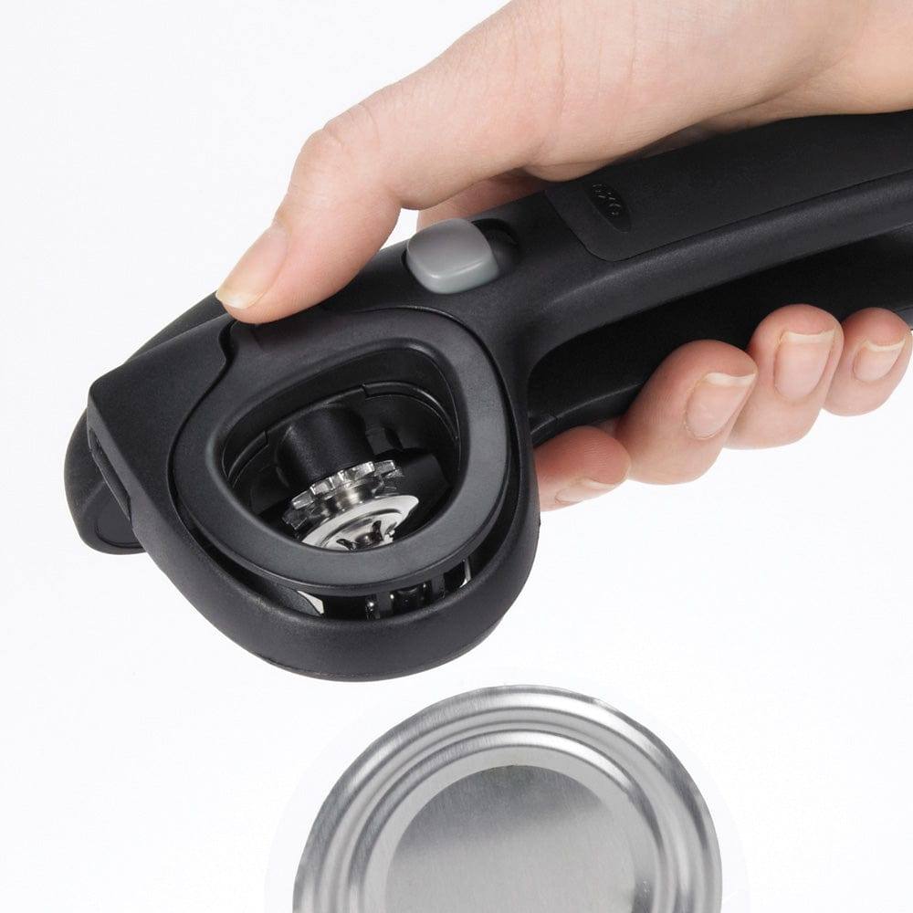 Locking Can Opener with Lid Catch