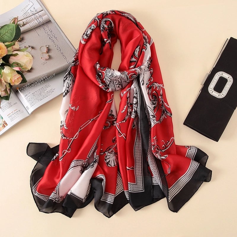 Spring And Autumn New Warm Sunscreen Scarf Women's Silk Long Scarf Fashionable Sweet Printed Thick Scarf