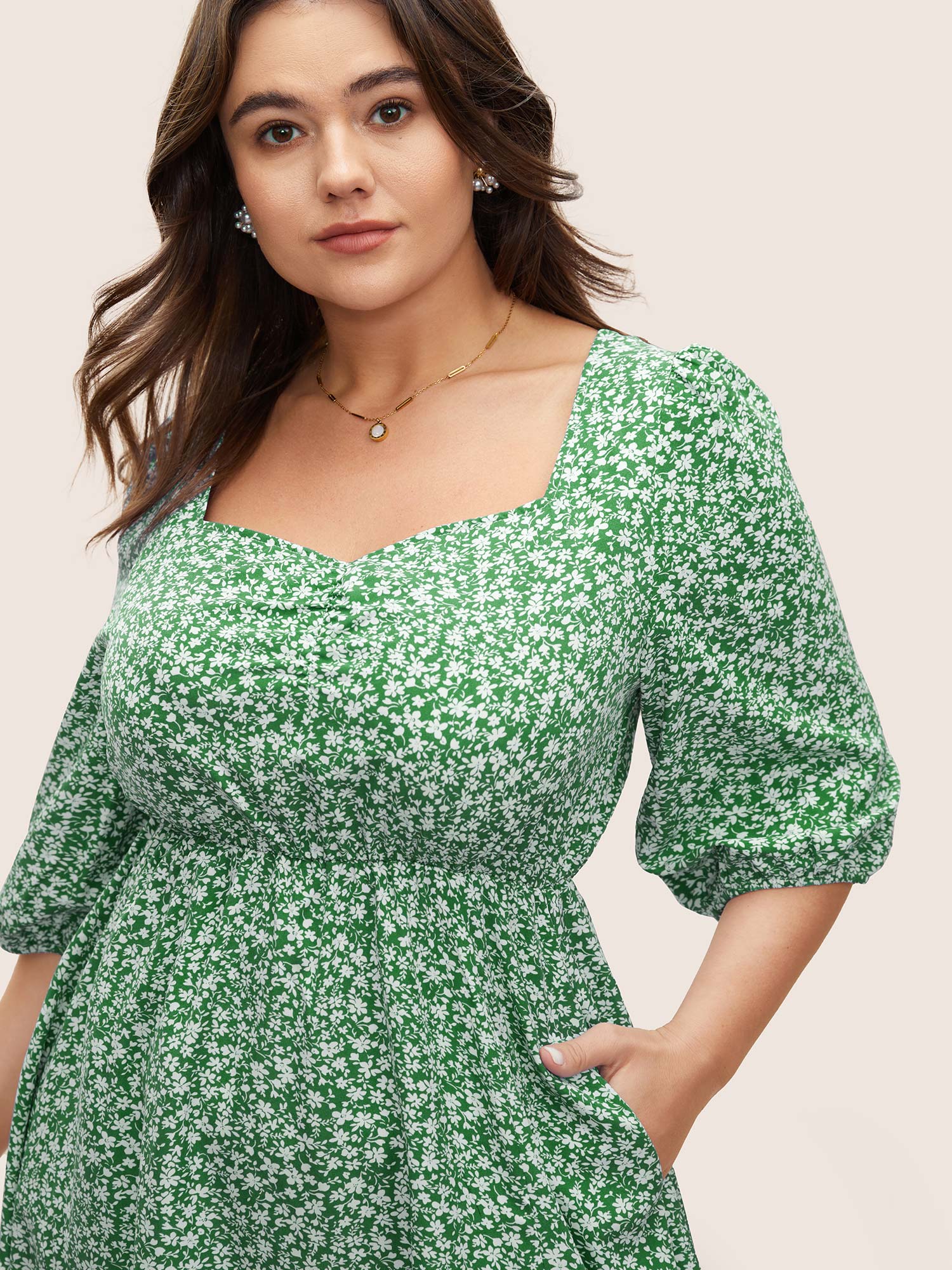 Ditsy Floral Print Square Neck Split Hem Dress