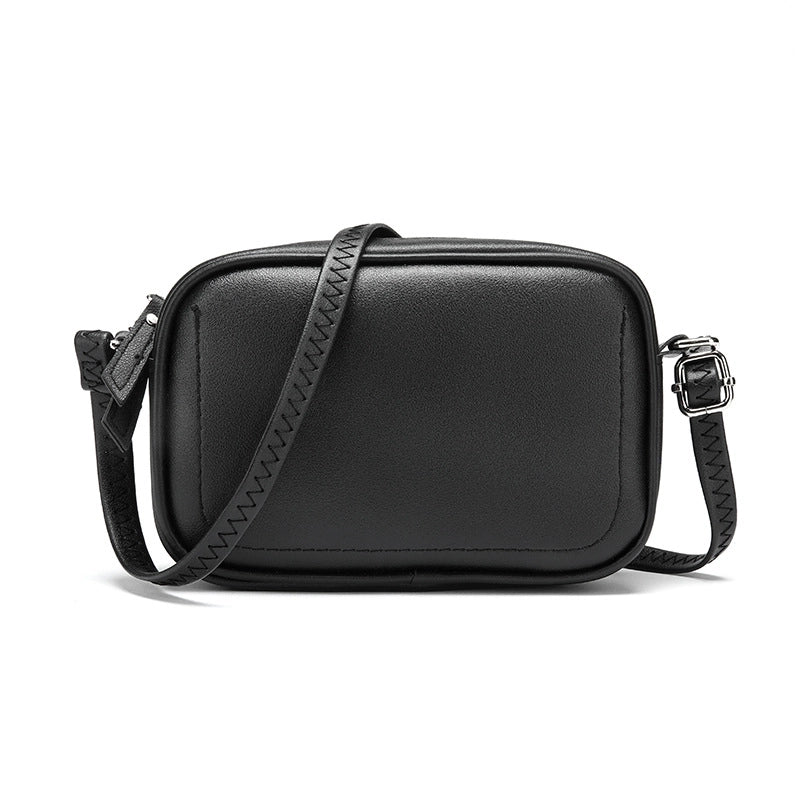 Women's Medium Pu Leather Solid Color Classic Style Oval Zipper Shoulder Bag