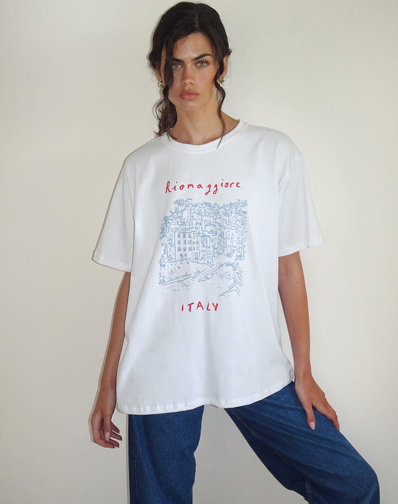 Oversized Basic Tee in Riomaggiore Italy White