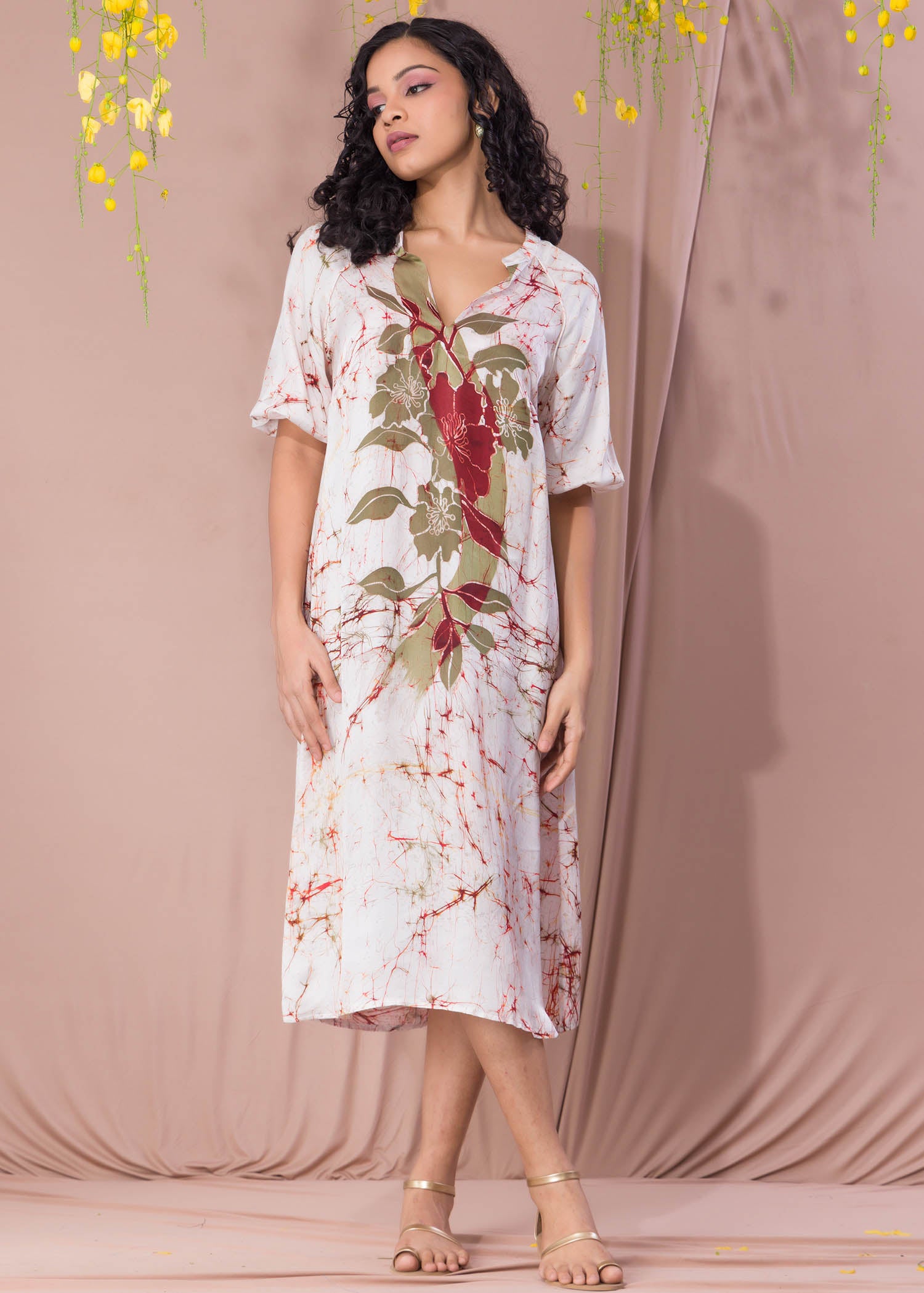 Batik Floral Chinese Neck Detailed Midi Dress