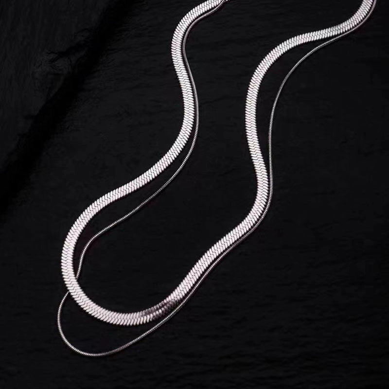 304 Stainless Steel 18K Gold Plated Modern Style Plating Solid Color Necklace