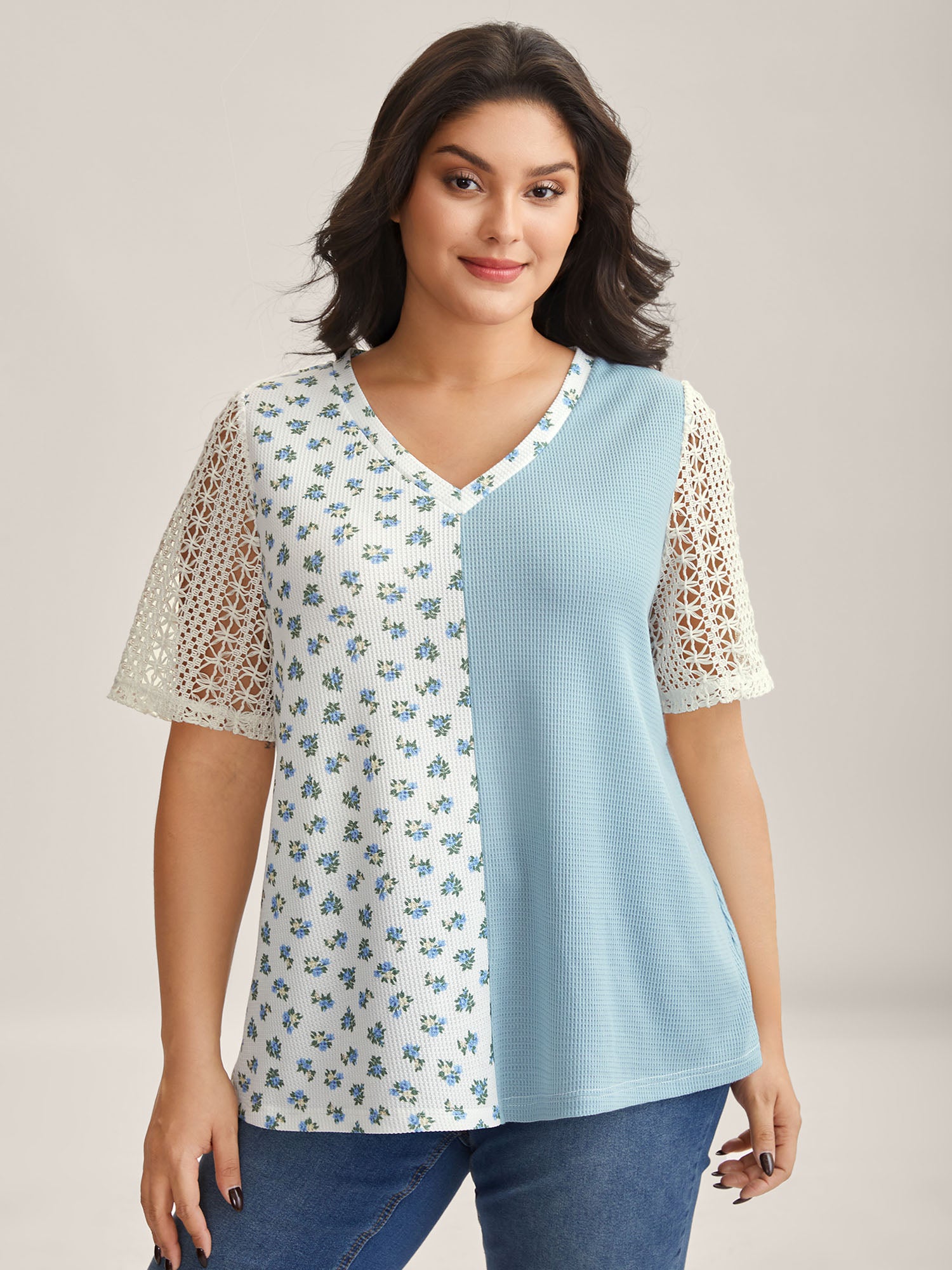 Waffle Grid Floral V-Neck T-Shirt