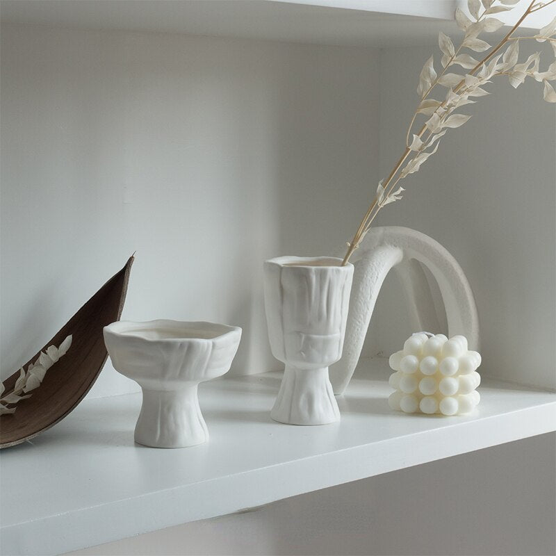 Orin Minimalist Elegance Vase