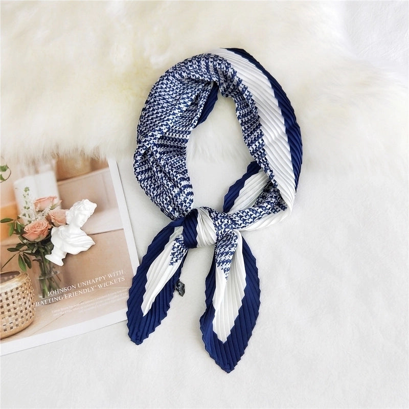 Fashionable Scarf