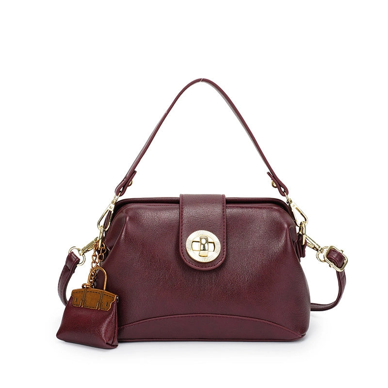 Women's Medium Pu Leather Solid Color Classic Style Streetwear Square Lock Clasp Crossbody Bag