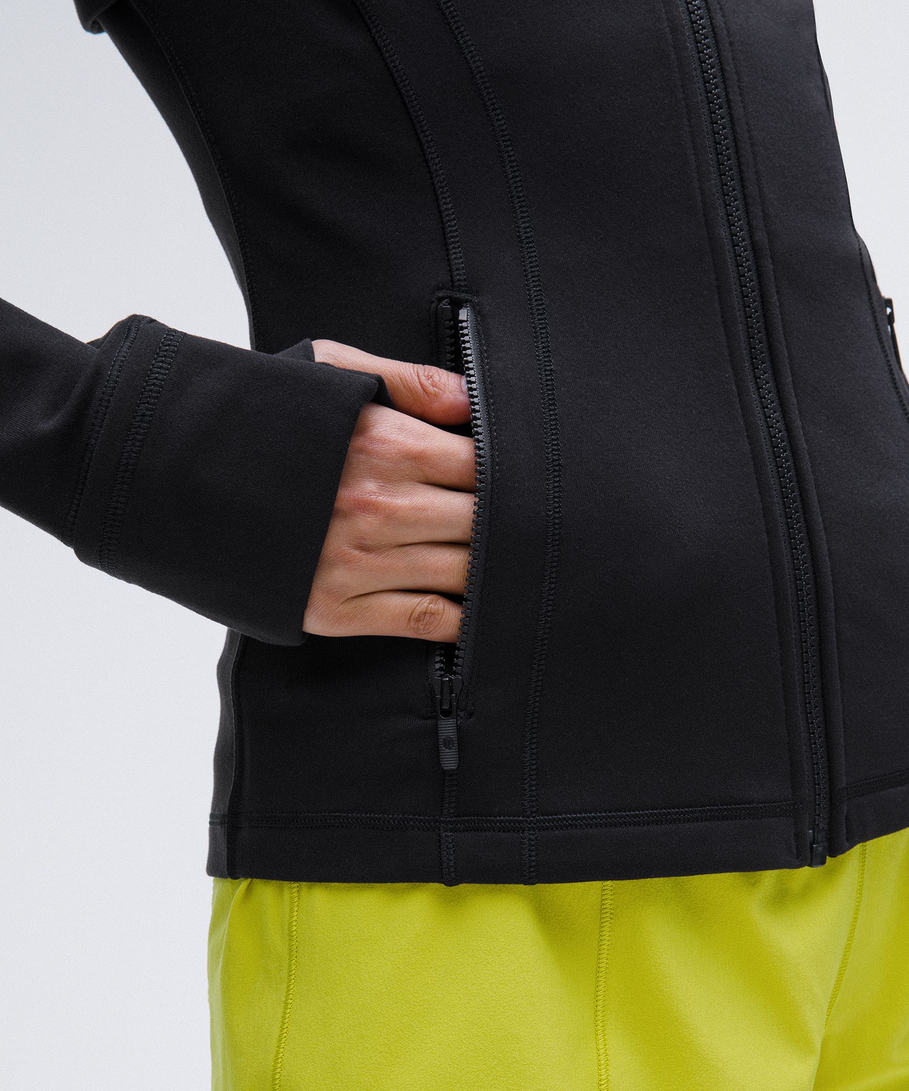 Define Jacket Luon